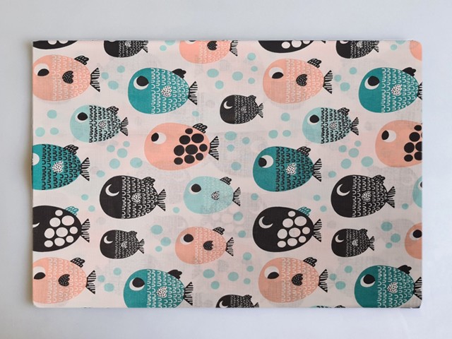 Bavlněný pytlík na přezůvky 29x40cm - Buclaté rybky na bílé